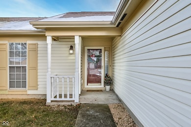 7648 Madden Ln, Fishers, IN 46038 - photo 2