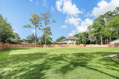 11214 Lacewood Ln, Houston, TX 77024 - photo 3