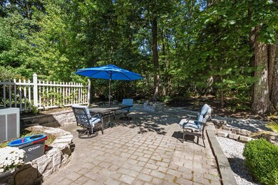 8 Mitchell Pond Rd, Windham, NH 03087 - photo 5