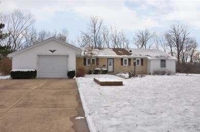 907 Sherwood Ave, Marysville, OH 43040 - photo 2