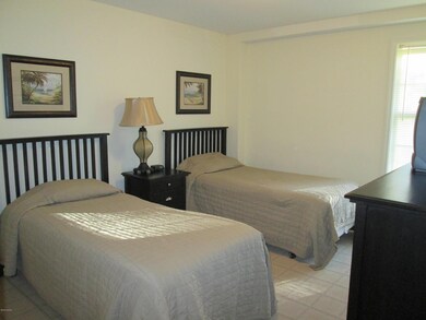 872- bedroom 3