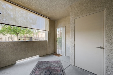 7119 S Durango Dr unit 113, Las Vegas, NV 89113 - photo 3