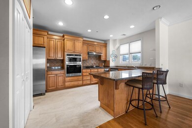 7-web-or-mls-28 Cape Codder-8