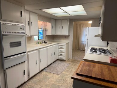 1605 Grass Valley Hwy unit 62, Auburn, CA 95603 - photo 6