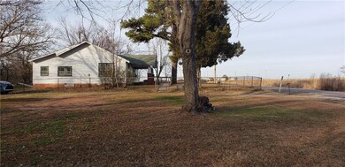 6800 N Kickapoo, Shawnee, OK 74804 - photo 2