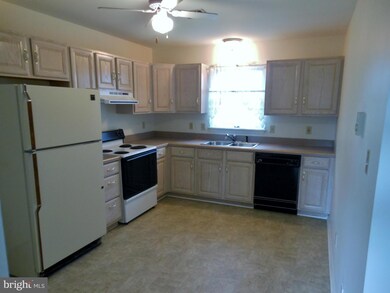 12615 Carol Ave, Greencastle, PA 17225 - photo 6