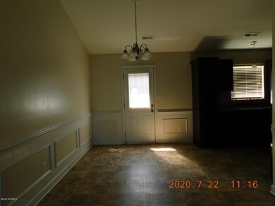 2 Grove Ct, Jacksonville, NC 28540 - photo 5