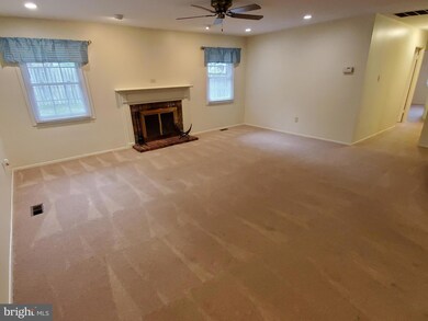 12300 Rustic Place, Bowie, MD 20715 - photo 3