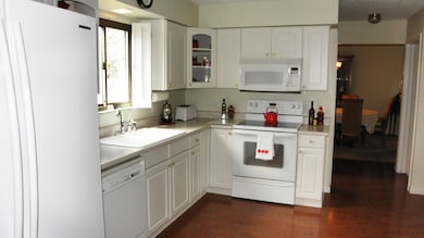 871 Cummington Rd, Columbus, OH 43213 - photo 4