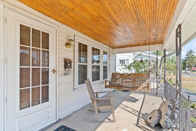 827 S Eureka Ave, Columbus, OH 43204 - photo 2