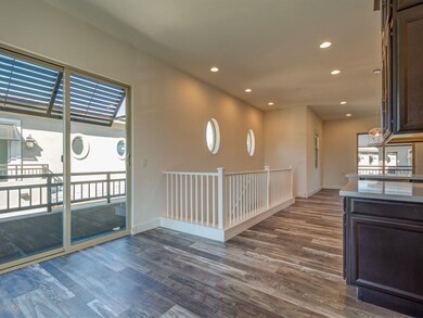 007_Dining Area