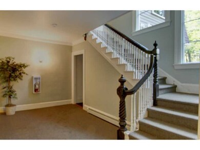 276 George St unit 3, Providence, RI 02906 - photo 2