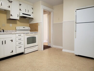 61 Central St unit 2, Hudson, MA 01749 - photo 2