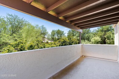28-Balcony View