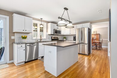 10 Fox Meadow Ln, MerriMacK, NH 03054 - photo 7