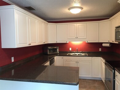 321 Lakewood Dr, Jacksonville, NC 28546 - photo 4