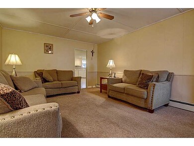 95 Thomas St, Woonsocket, RI 02895 - photo 5