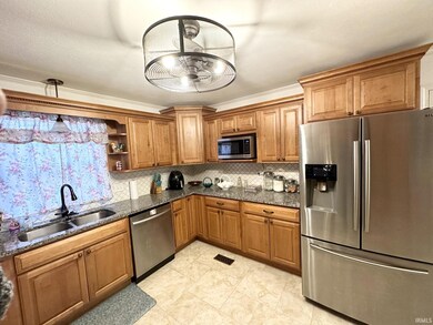 8066 Meadow Ln, Newburgh, IN 47630 - photo 6