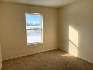 503 Moose Dr NW, Cedar Rapids, IA 52405 - photo 5