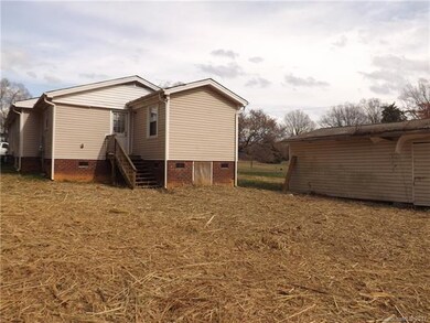 306 S White St, Marshville, NC 28103 - photo 5