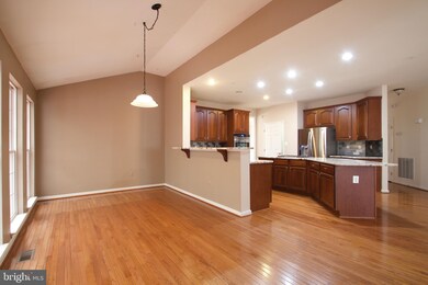 4905 Daisey Creek Terrace, Beltsville, MD 20705 - photo 4