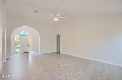 3605 W Morelos St - MLS Sized - 005 - 09