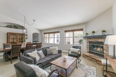 3) FORMAL LIVING