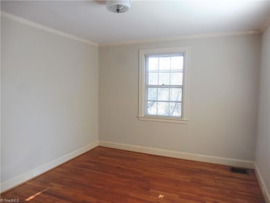 819 Madison Ave, Winston Salem, NC 27103 - photo 6