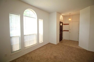 3961 Parkhaven Dr, Denton, TX 76210 - photo 2