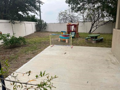 10604 Patron Loop, Laredo, TX 78045 - photo 7