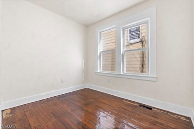 24 Irving Ave unit 26, Newark, NJ 07112 - photo 3