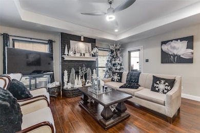 218 Streamside Dr, Desoto, TX 75115 - photo 7