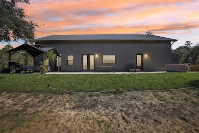 7776 N Fairport Ave, Dunnellon, FL 34433 - photo 2