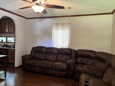 239 Pat Holifield Rd, Laurel, MS 39443 - photo 7