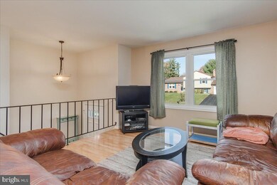 7092 Saddle Dr, Sykesville, MD 21784 - photo 3