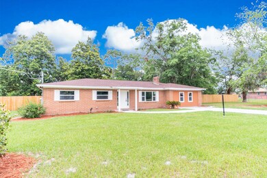 3955 Windy Gale Dr N, Jacksonville, FL 32218 - photo 3