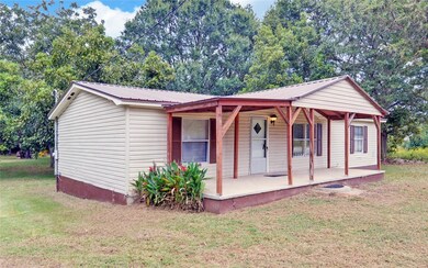 136 Ellis Dr, Hartwell, GA 30643 - photo 2