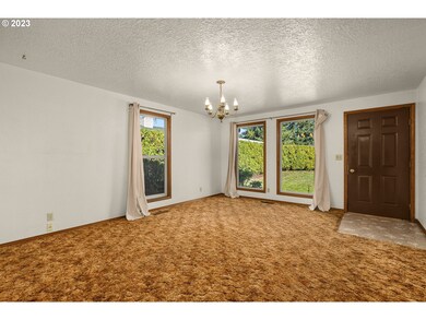 451 N Knott St, Canby, OR 97013 - photo 5