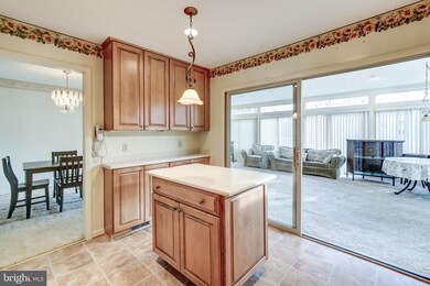 5303 Manorfield Rd, Rockville, MD 20853 - photo 7