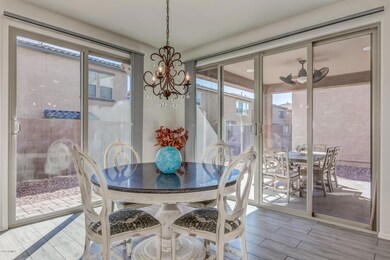 006_Dining Area