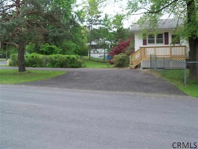 3 Maine Ave, Rensselaer, NY 12144 - photo 3