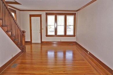 18-18.5 Crescent St, Rutland City, VT 05701 - photo 3