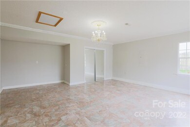 926 Ashland Ave, Statesville, NC 28677 - photo 4