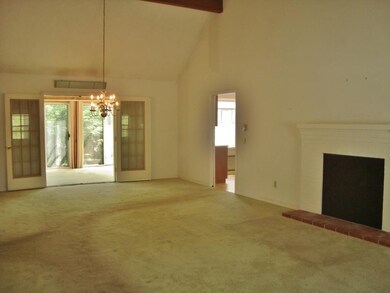 16 Oak Ridge Rd unit 16, West Lebanon, NH 03784 - photo 2