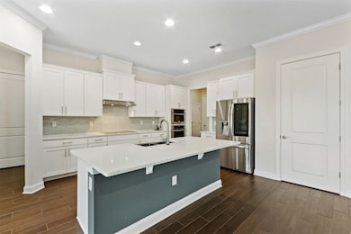 Open roomy kitchen