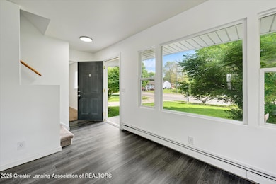 06-3016-W-Holmes-Rd-Lansing-MI-48911-Win