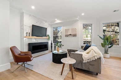 24 Bartlett Crescent unit 1, Brookline, MA 02446 - photo 5