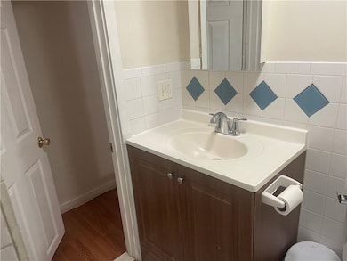 45 Italy St unit 1R, Providence, RI 02908 - photo 6