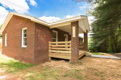 1106 King Springs Rd, Johnson City, TN 37601 - photo 2