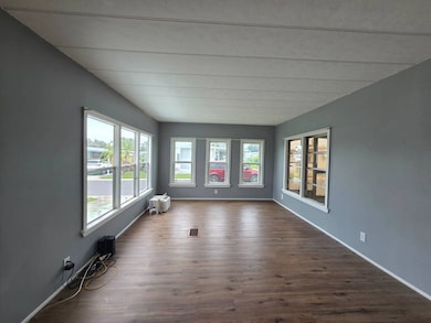 12651 Seminole Blvd unit 5, Largo, FL 33778 - photo 3